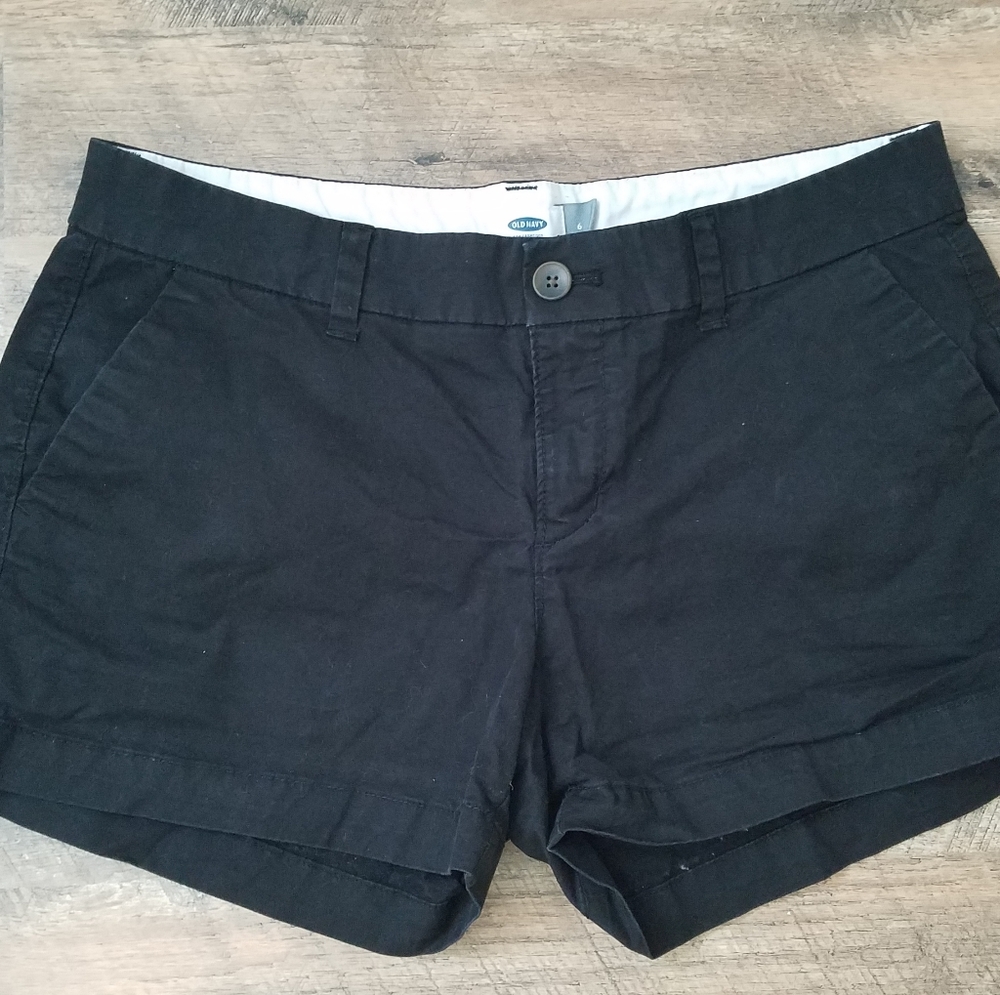 Old Navy shorts